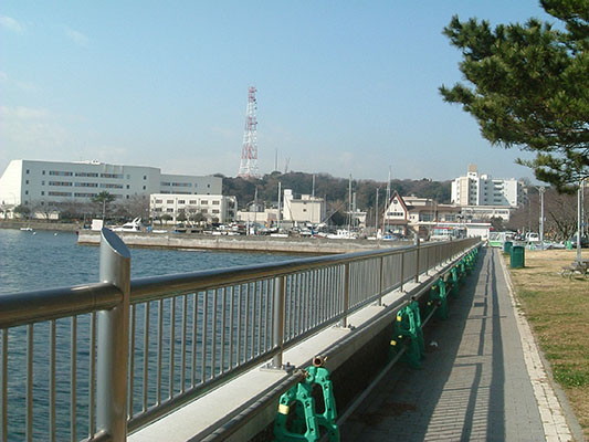 横須賀米軍フェンス（神奈川）